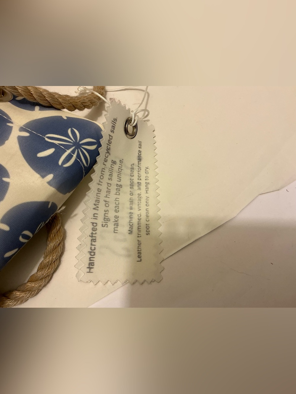 Sea Bags Blue & Cream Sand Dollar Rope-Handle Tote - Picture 12 of 12